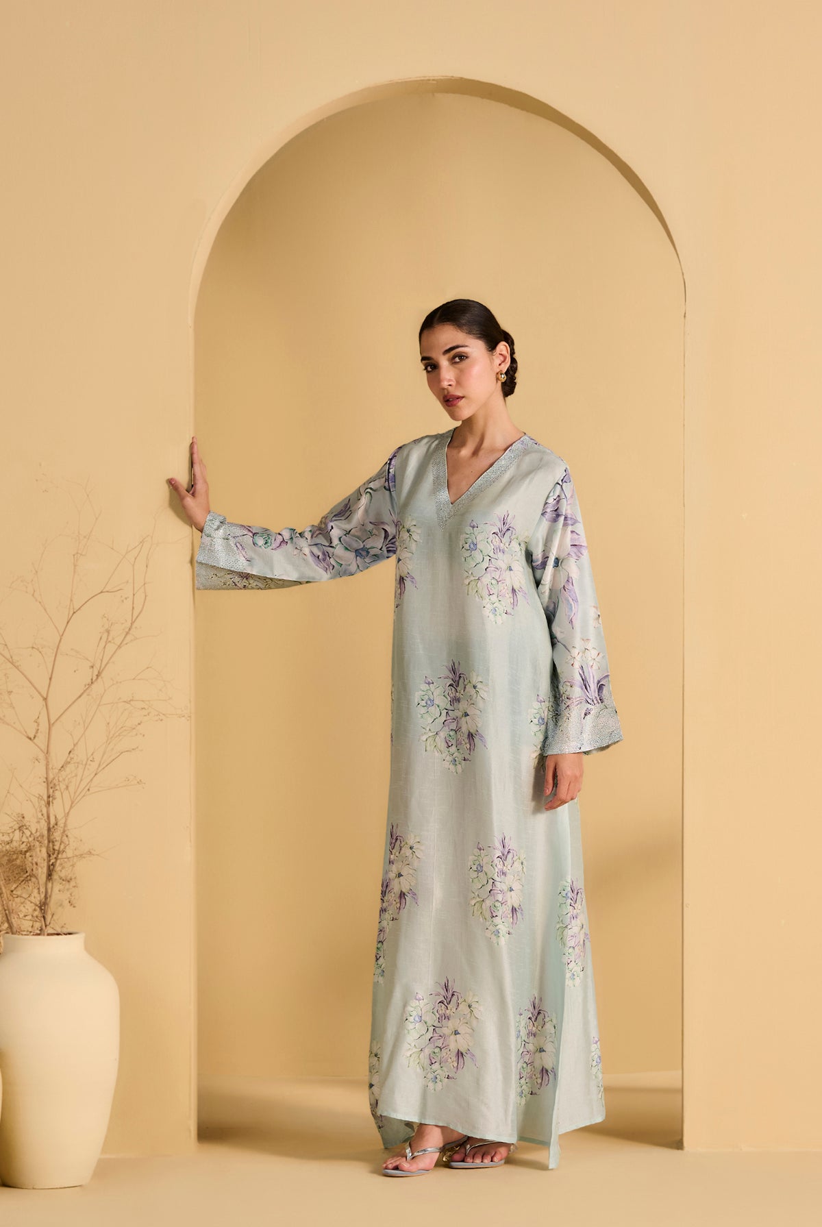 GREY ISHRAQ JALABIYA product image 2