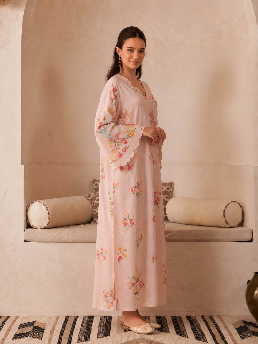 Pink Durr Jalabiya