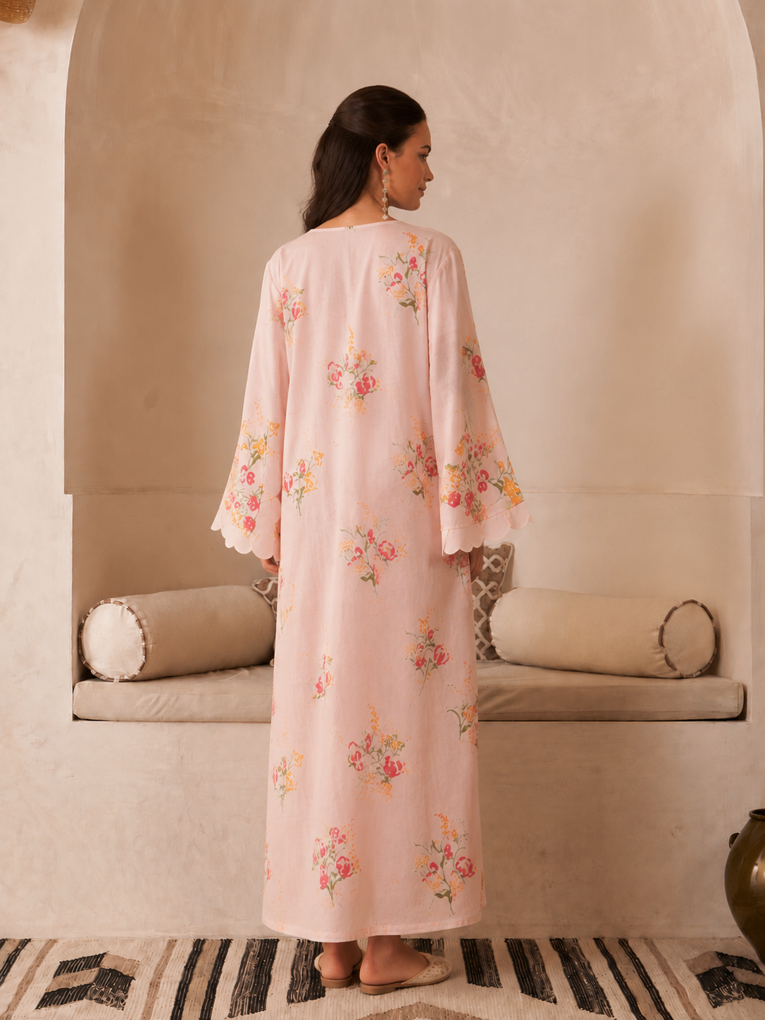 Pink Durr Jalabiya