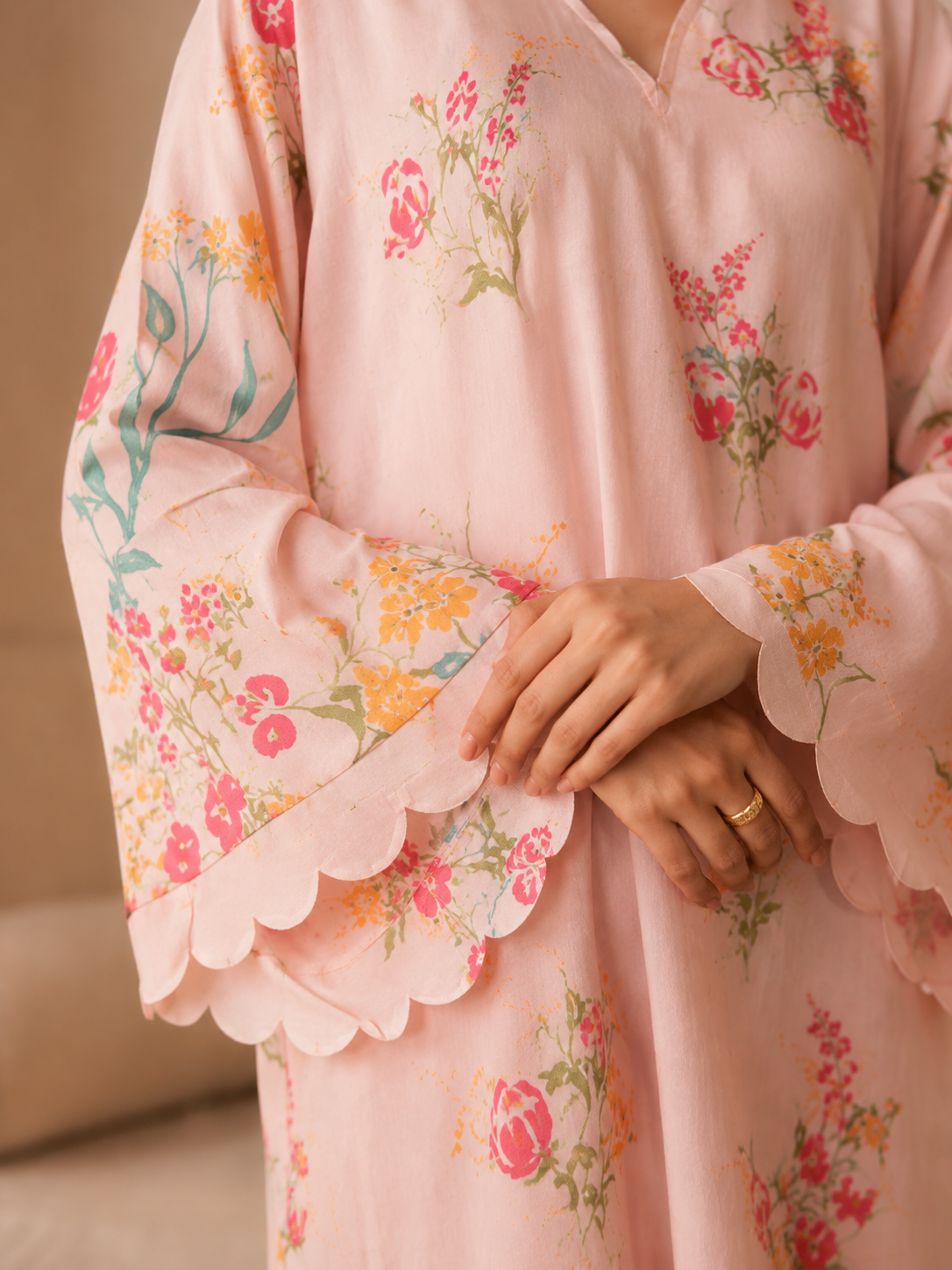 Pink Durr Jalabiya