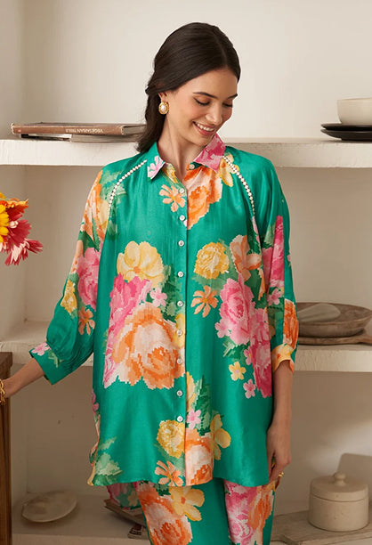 TOPS & SHIRTS